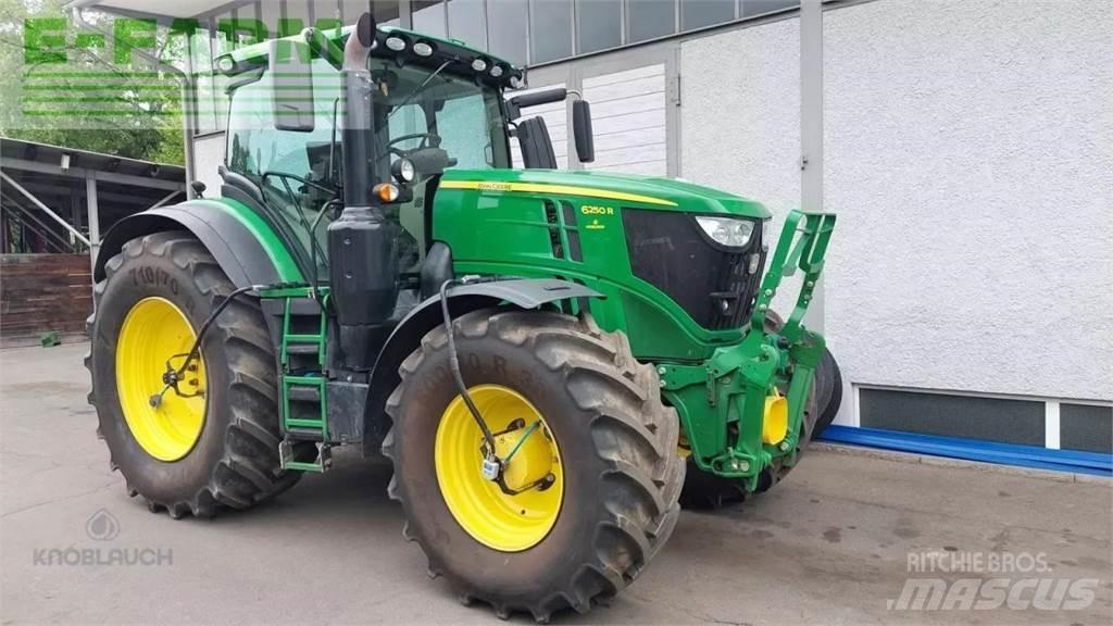 John Deere 6250r Traktori