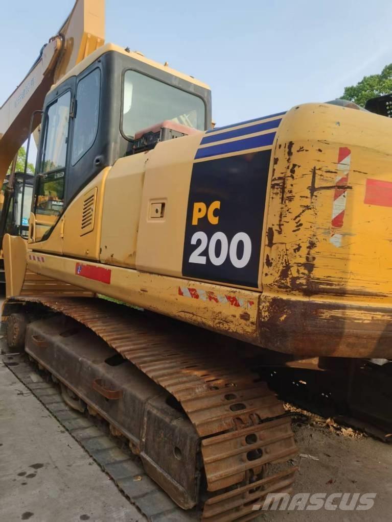 Komatsu PC 200-7 Bageri gusjeničari