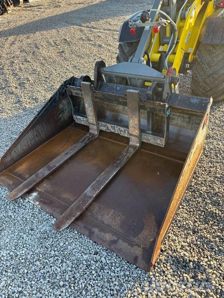 Wacker Neuson WL 28 Utovarivači na kotačima