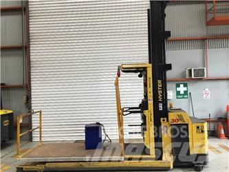 Hyster R30XMF3 Visokopodizni komisioni viličar