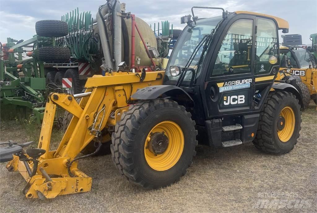JCB 542-70 Poljoprivredni teleskopski utovarivači