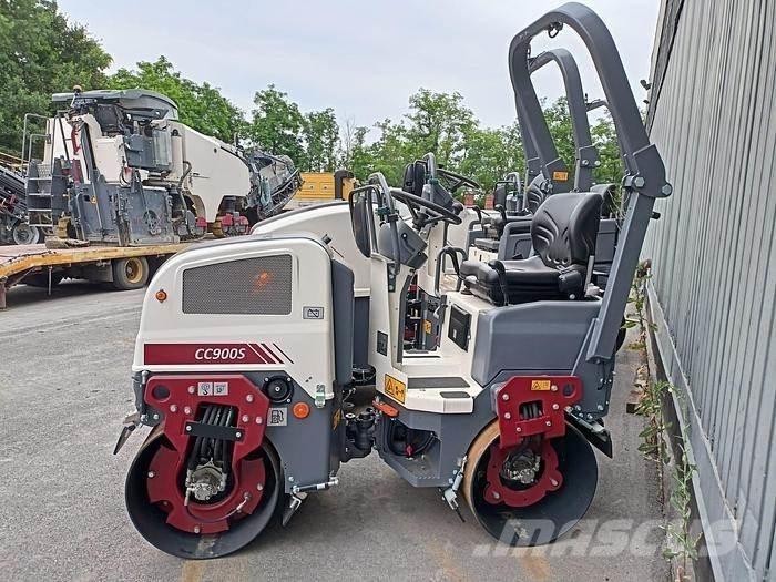 Dynapac CC900S Vučni vibracioni valjci
