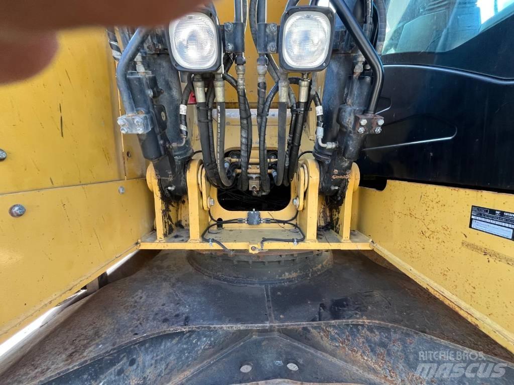 CAT 328 D LCR Bageri gusjeničari