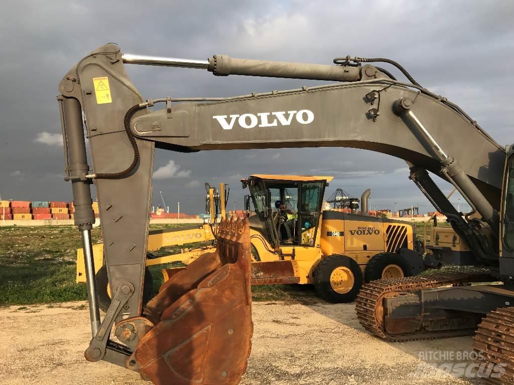 Volvo EC 460 B LC Bageri gusjeničari