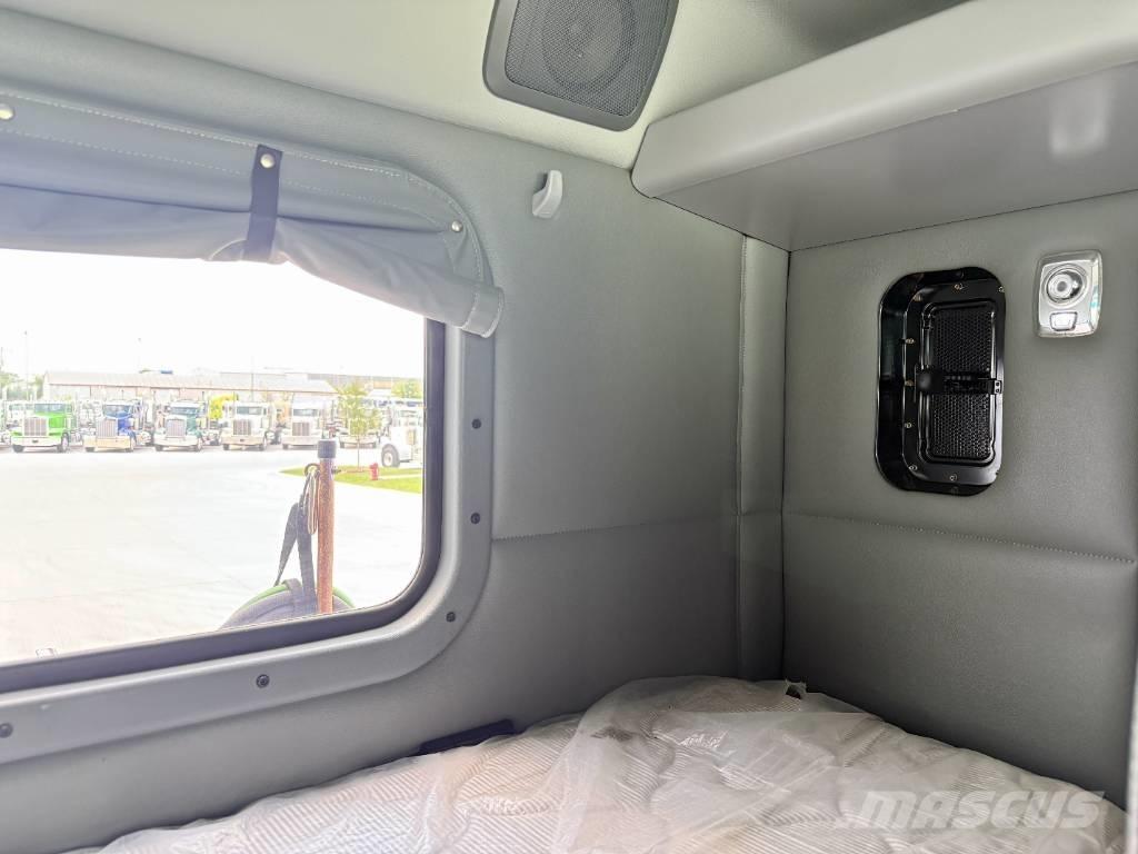 Kenworth W 990 Traktorske jedinice