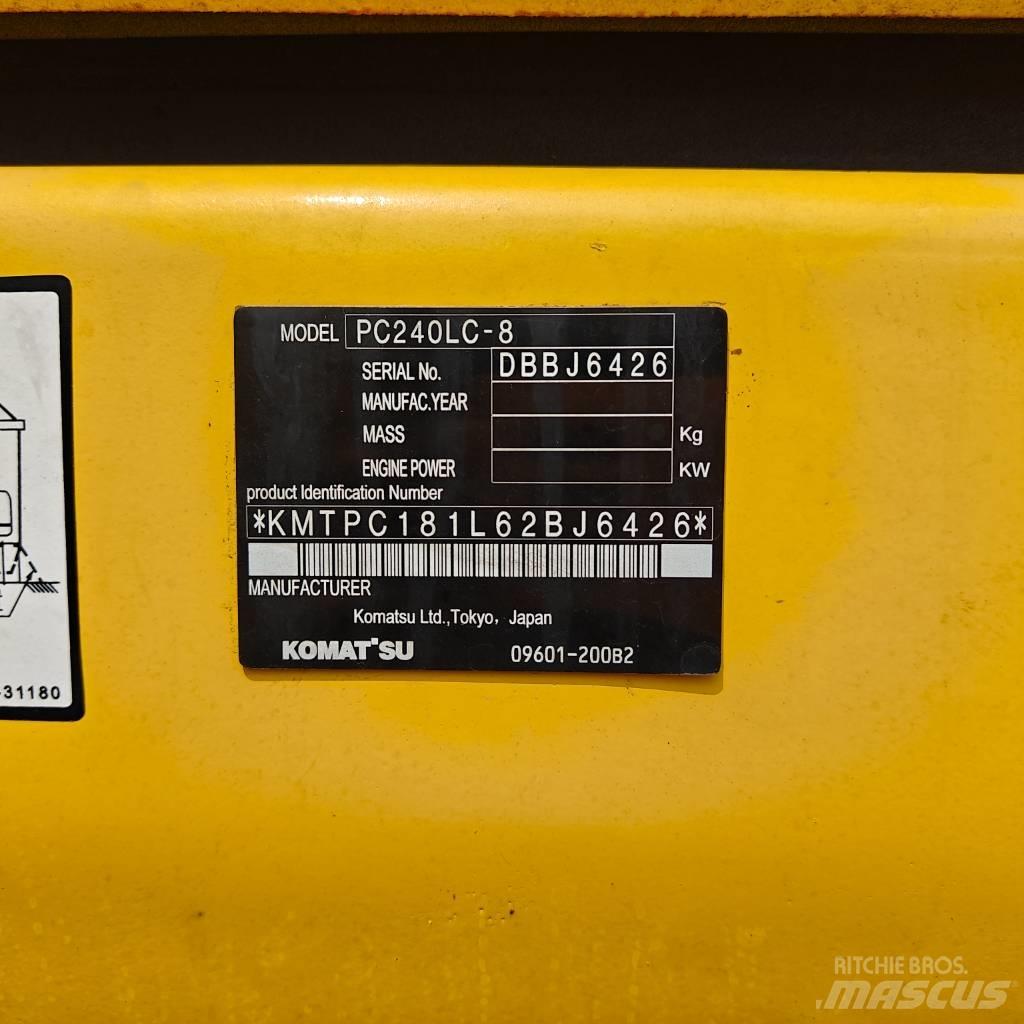 Komatsu 240-8 Bageri gusjeničari