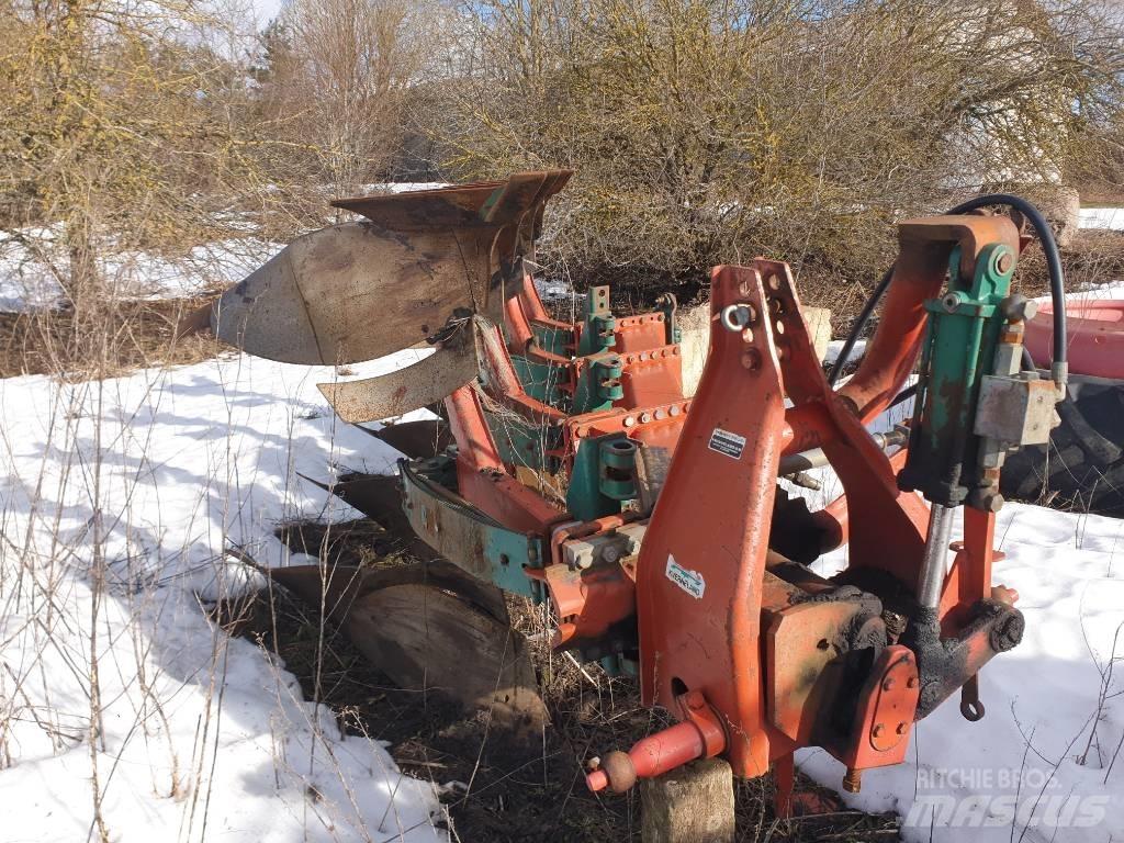 Kverneland 12 Plugovi okretači