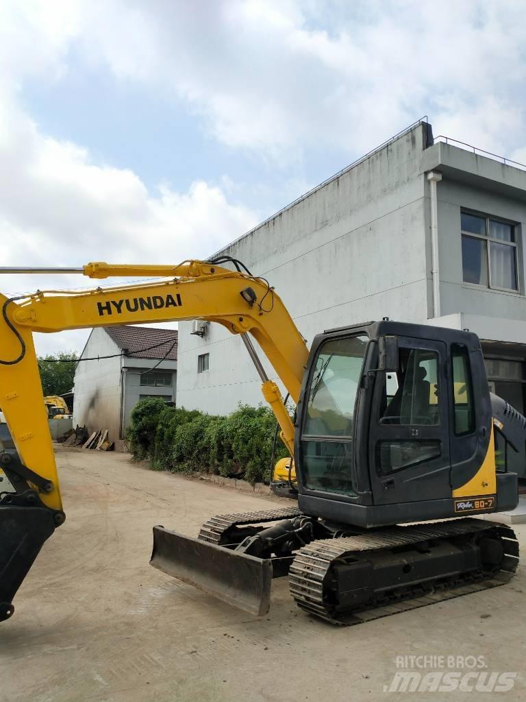 Hyundai 80-7 Bageri gusjeničari