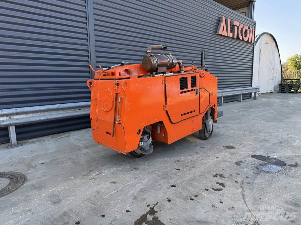Wirtgen W 350 Asfaltne hladne glodalice