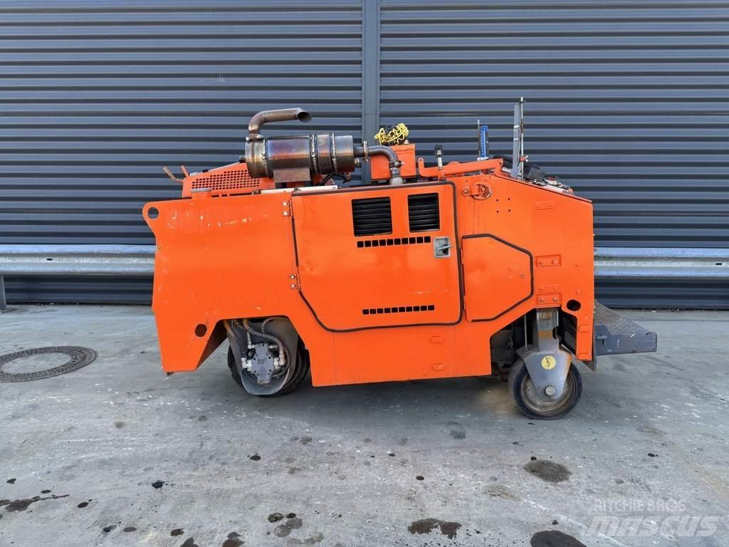 Wirtgen W 350 Asfaltne hladne glodalice