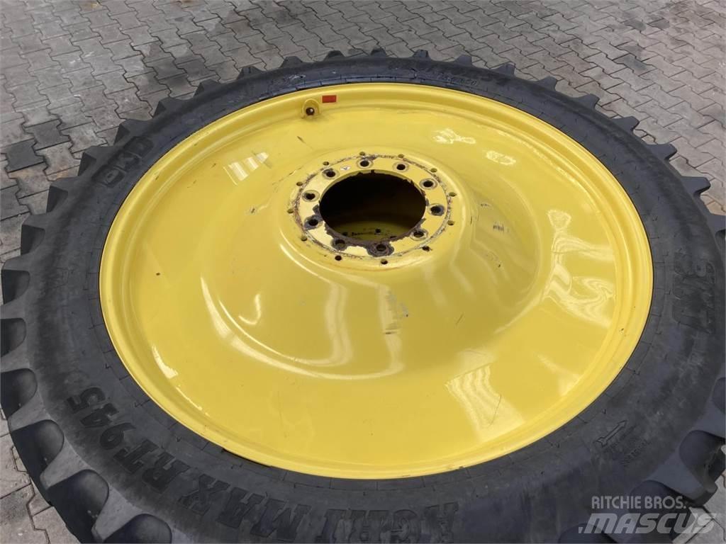 BKT 320/90R54 Gume, kotači i naplatci