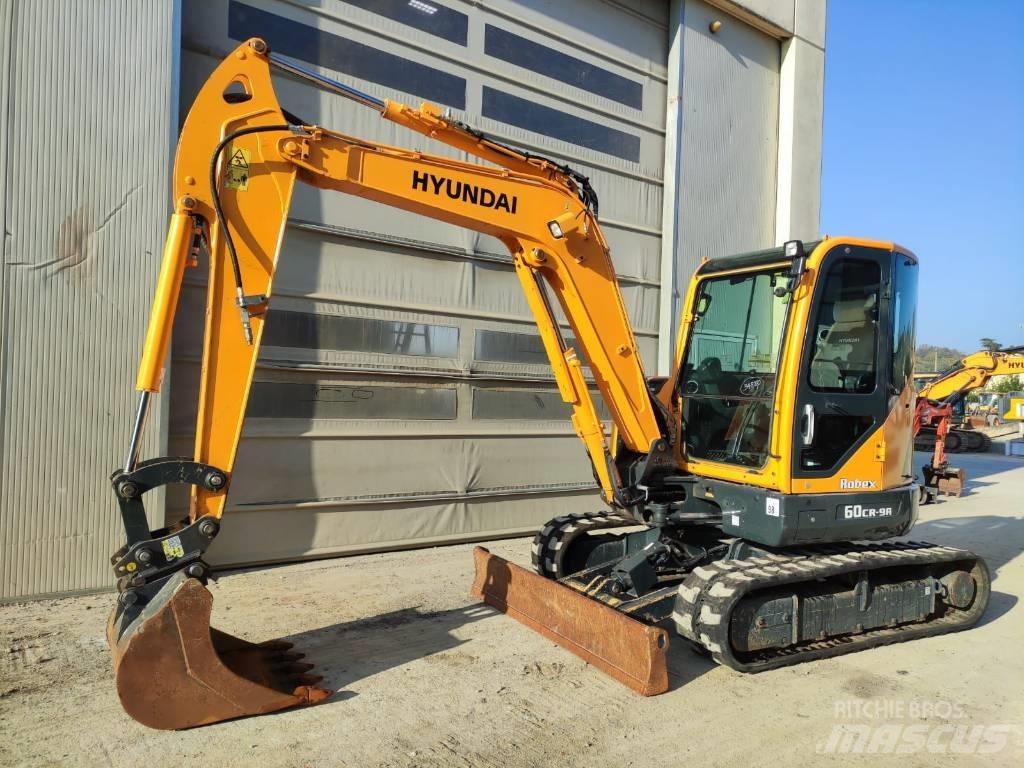 Hyundai R60CR-9A Mini bageri <7t
