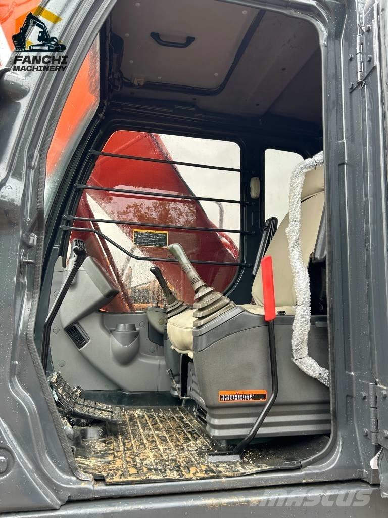 Hitachi 210LC Bageri gusjeničari