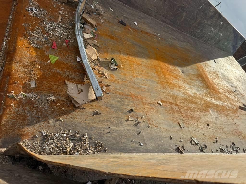 Haas Tyron 2000 XL Strojevi za rezanje otpada