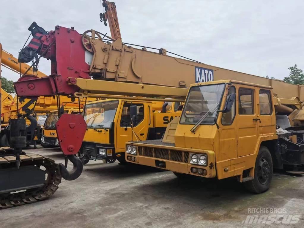 Kato 2500 KVA Rabljene dizalice za težak teren