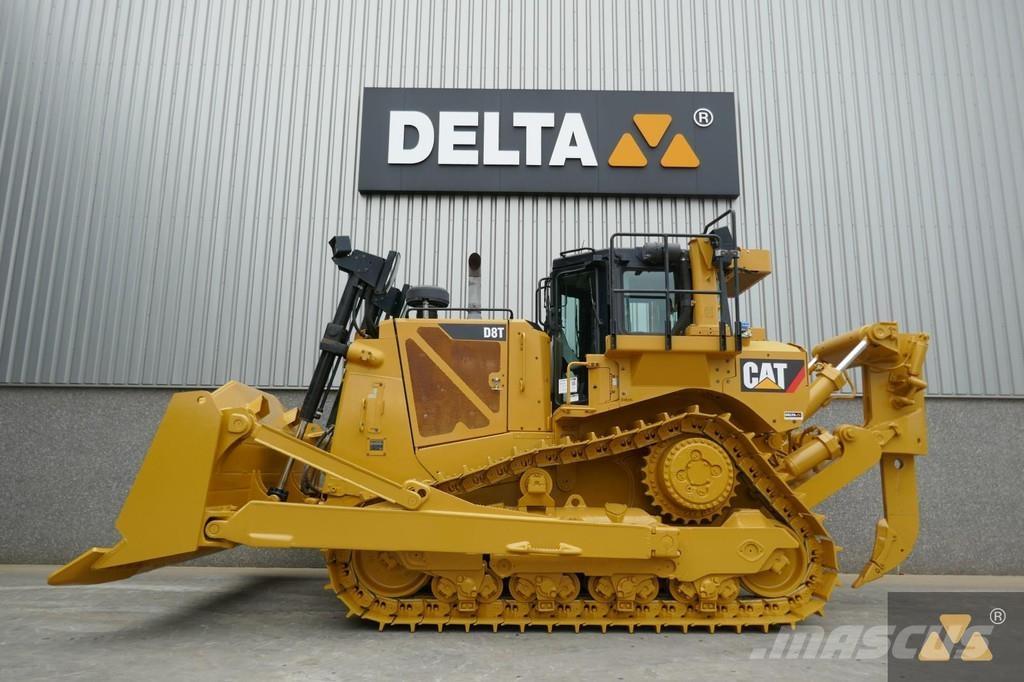 CAT D8T Buldožeri gusjeničari