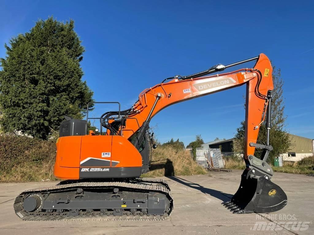 Doosan DX 235 LCR Bageri gusjeničari