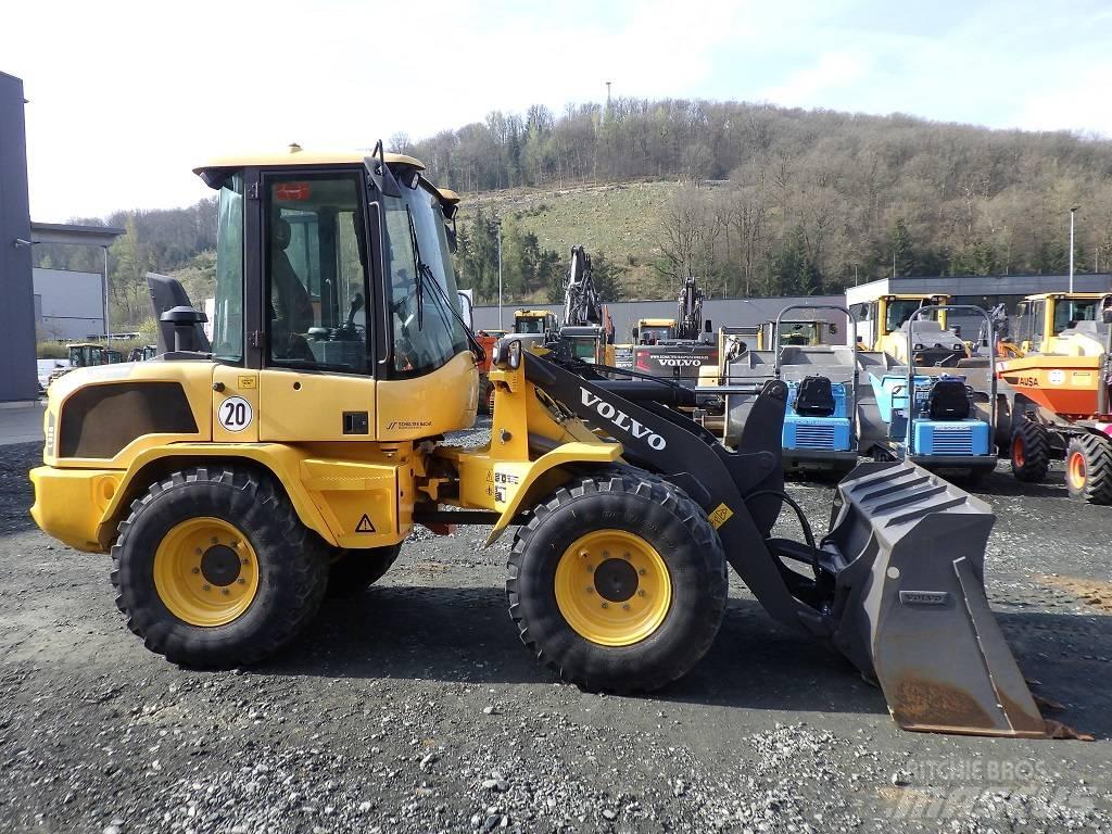 Volvo L 35 G Utovarivači na kotačima