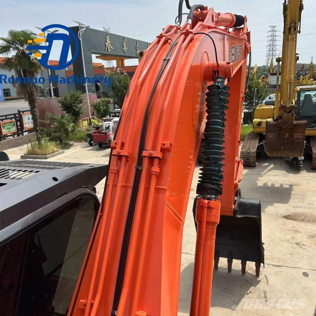 Hitachi ZX 200 Bageri gusjeničari