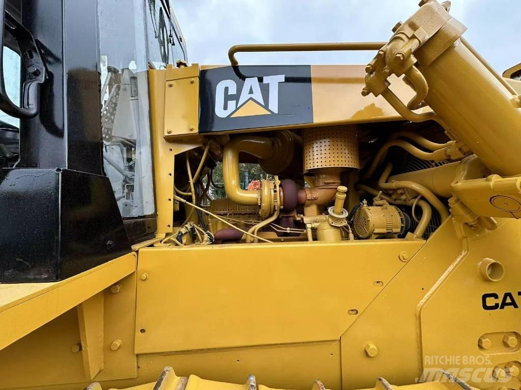 CAT D 7 G Buldožeri gusjeničari