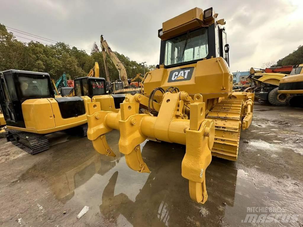 CAT D 7 G Buldožeri gusjeničari