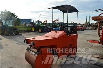 Bomag BW 90 Valjci sa dvojnim bubnjem
