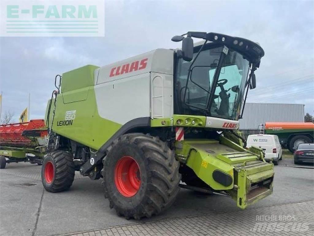 CLAAS lexion 650 Kombajni
