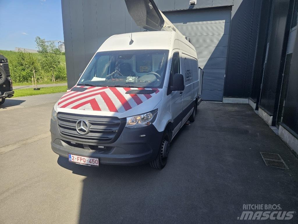 VERSALIFT VT 145 F Auto košare
