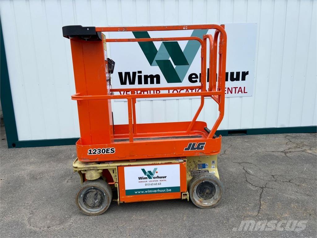 JLG 1230 ES (10150) Škaraste platforme