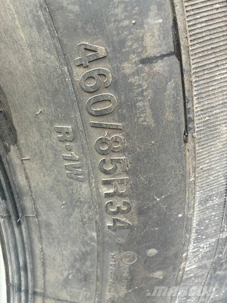 Belarus 952.4 Traktori