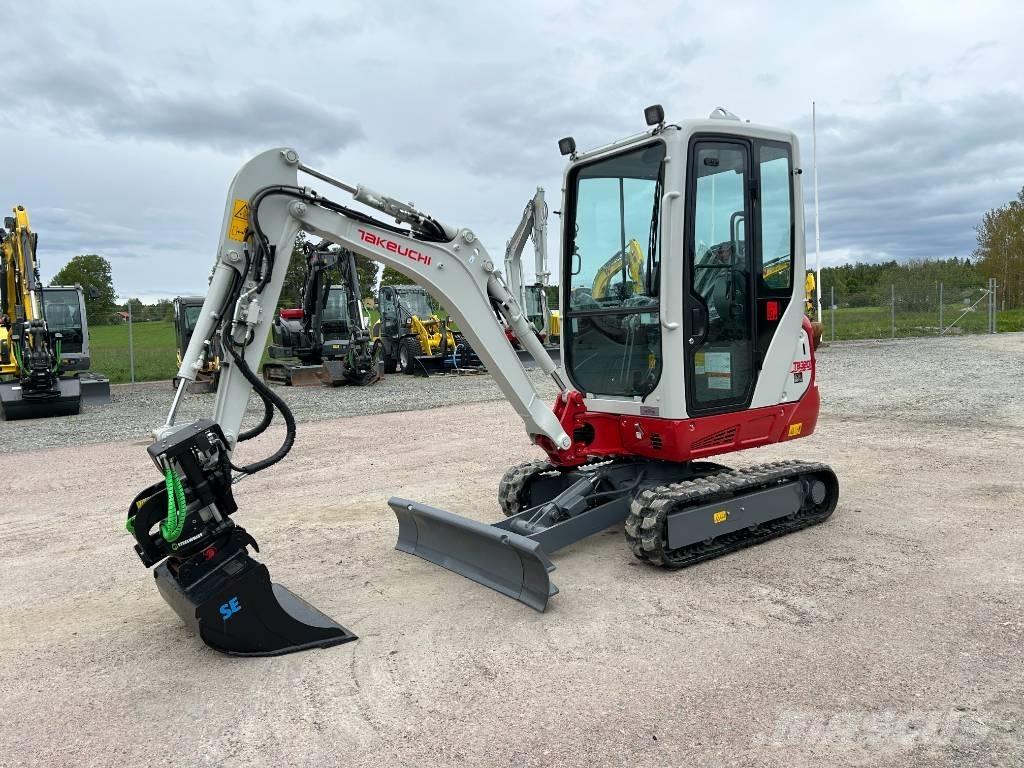 Takeuchi TB320 Mini bageri <7t
