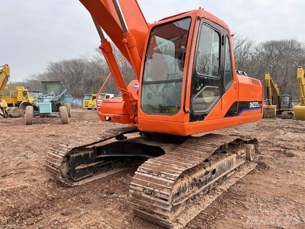 Doosan DH 220 LC-7 Bageri gusjeničari