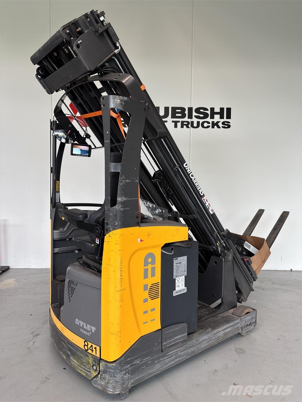 Atlet UMS200 Viličari sa pomičnim stupom