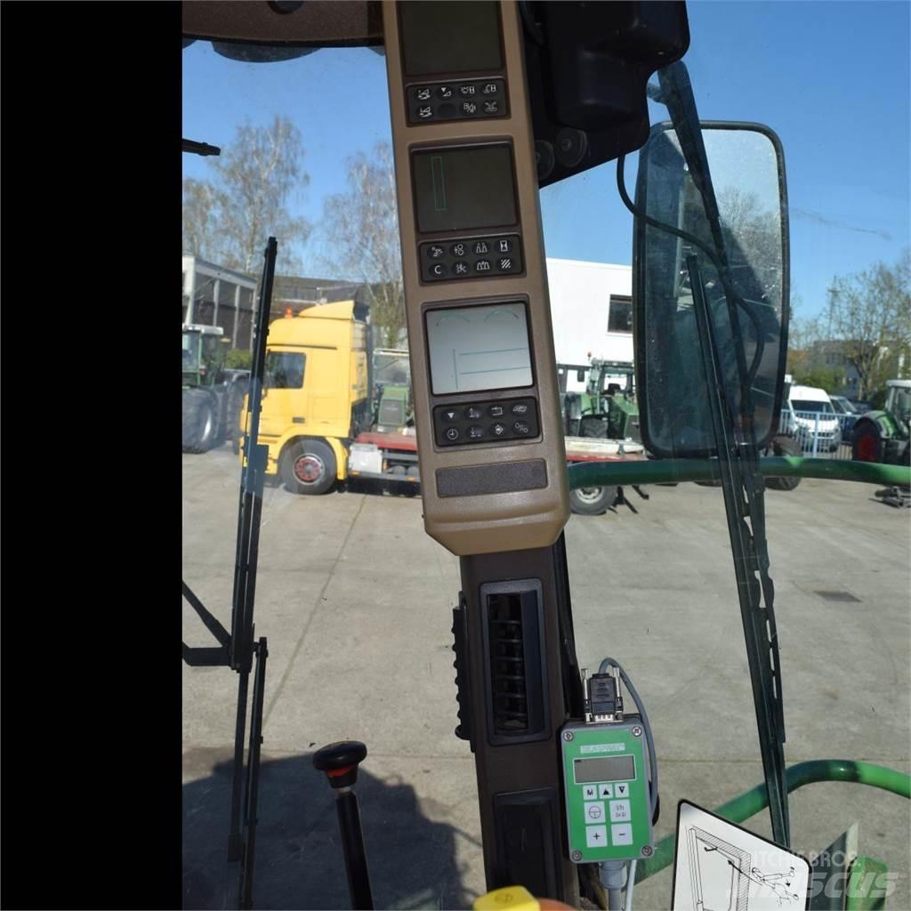 John Deere 7250 i Strojevi za krmu na vlastiti pogon