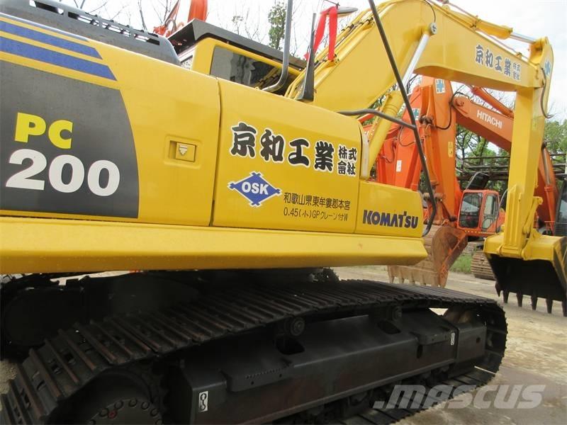 Komatsu PC 200-8N1 Bageri gusjeničari