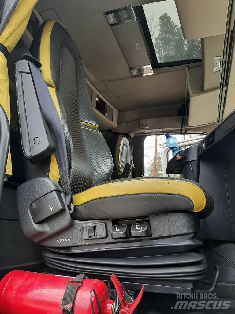 Volvo FH 13 Kamioni za drva