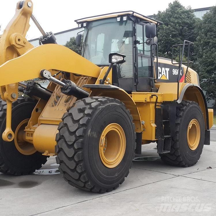CAT 966K Utovarivači na kotačima
