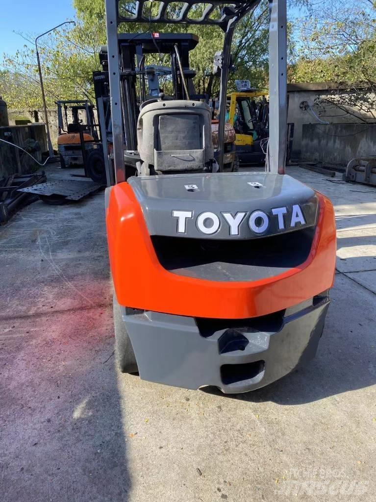 Toyota FD 30 Dizelski viličari
