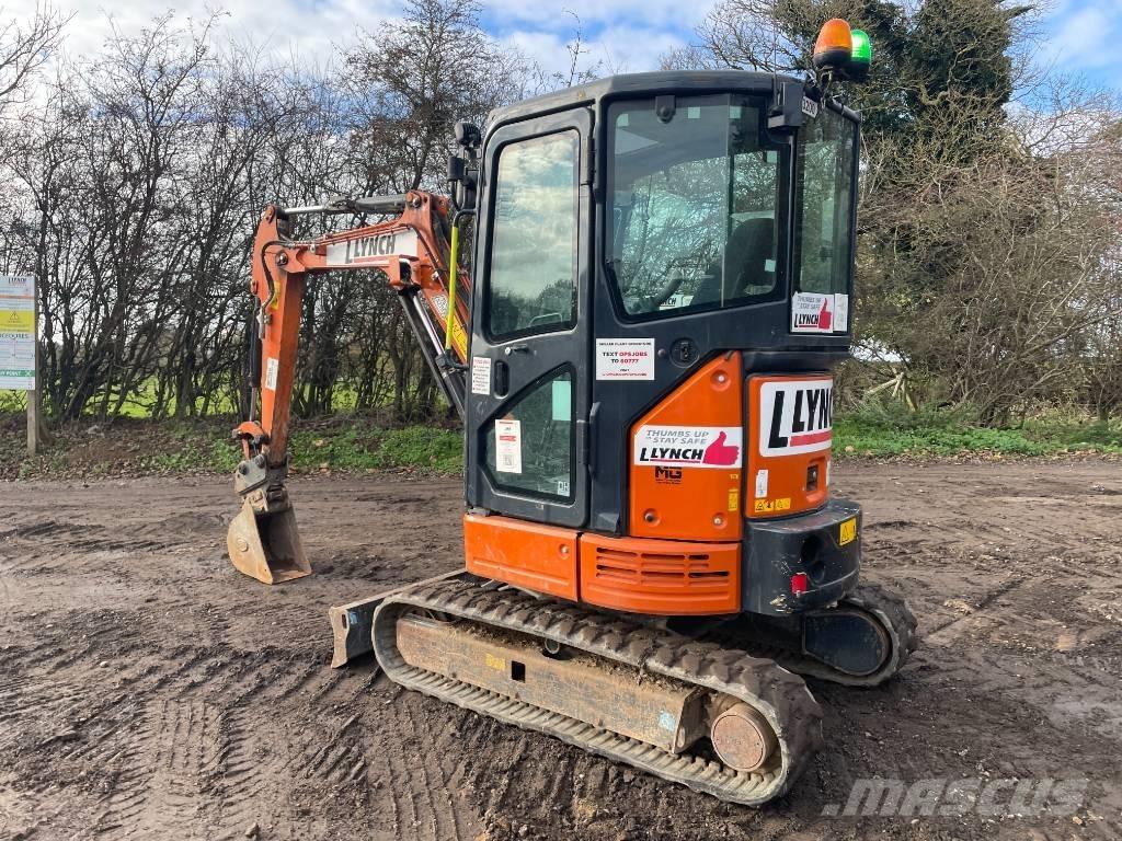 Hitachi ZX 26 U-6 Mini bageri <7t