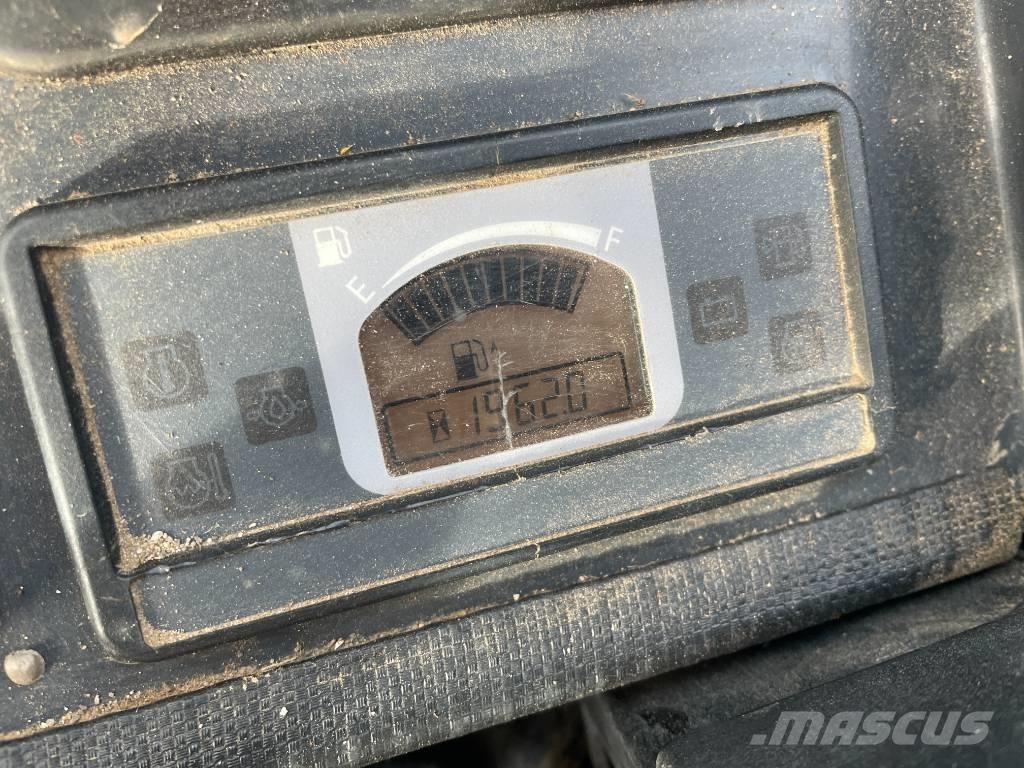 Hitachi ZX 26 U-6 Mini bageri <7t