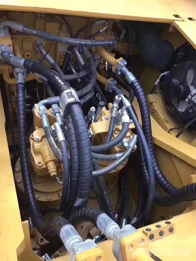 CAT 345 D L Bageri gusjeničari