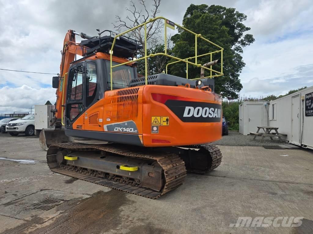 Doosan DX 140 LC Bageri gusjeničari