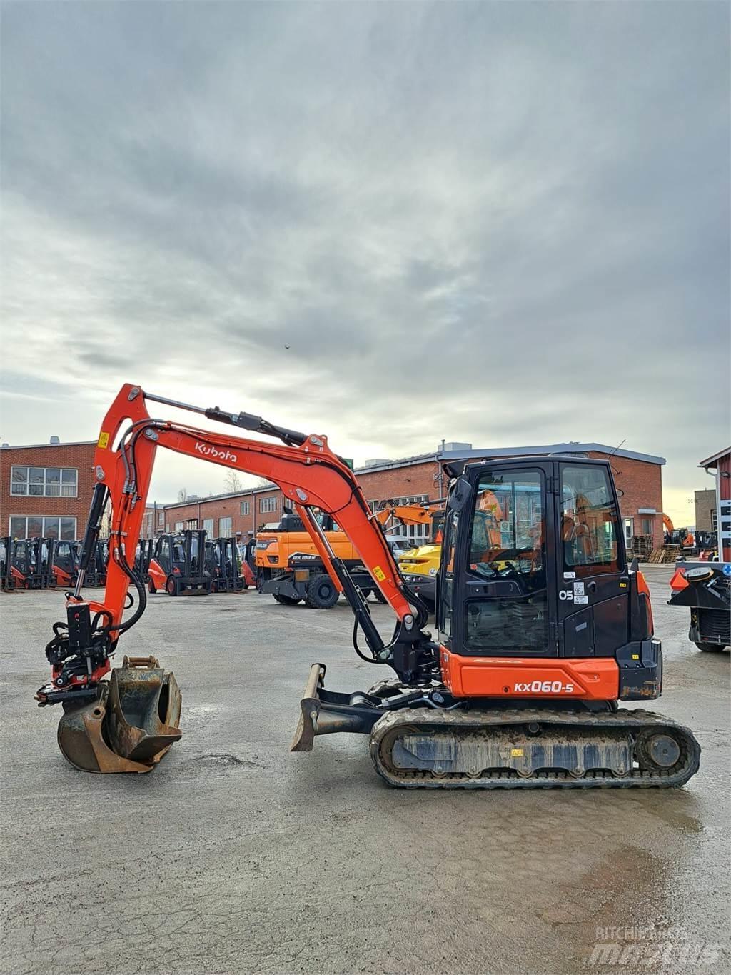 Kubota KX060-5 Mini bageri <7t