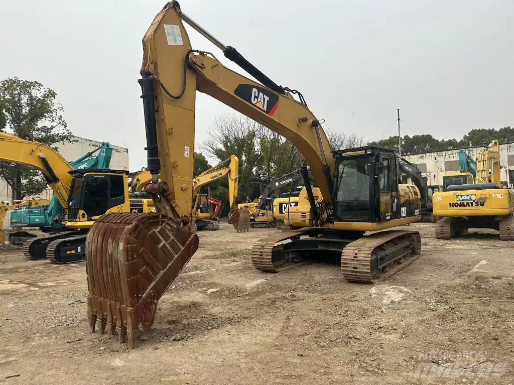 CAT 323D Bageri gusjeničari