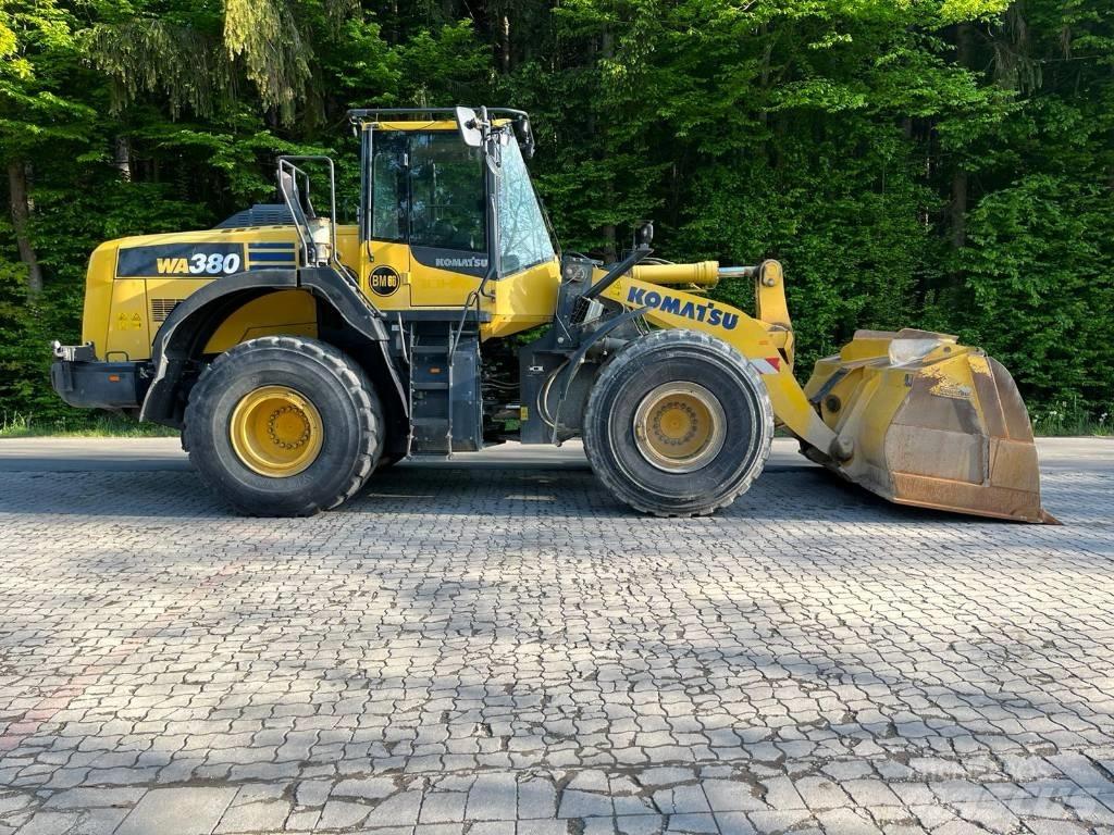 Komatsu WA 380-8 Utovarivači na kotačima