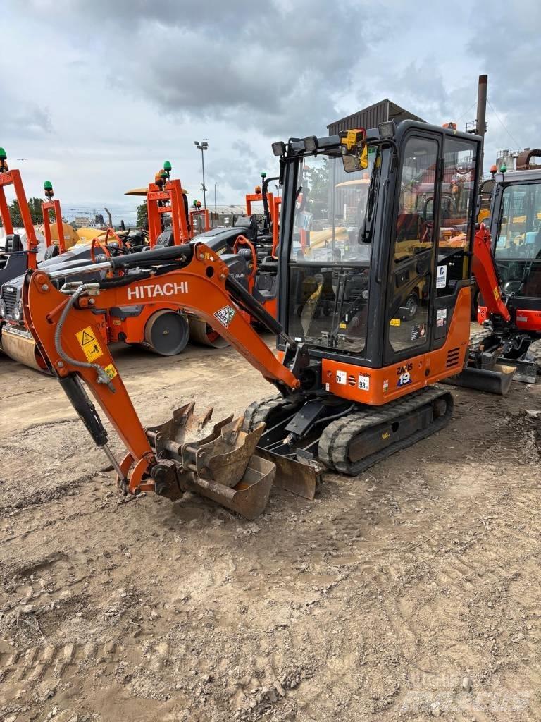 Hitachi ZX 19-6 Mini bageri <7t