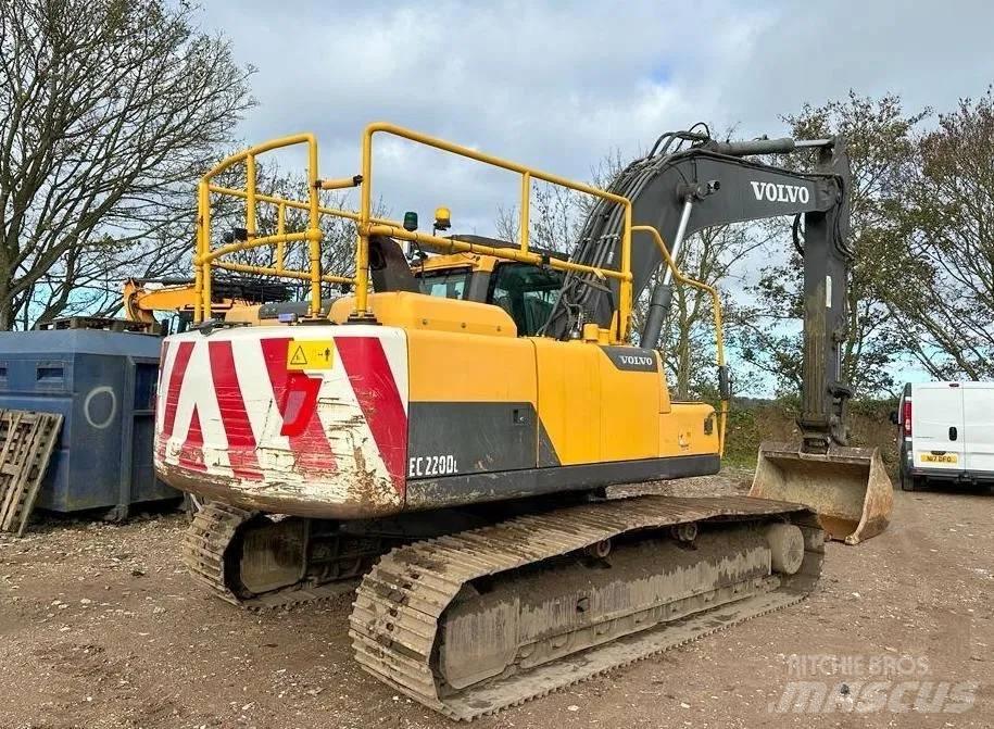 Volvo EC 220 DL Bageri gusjeničari