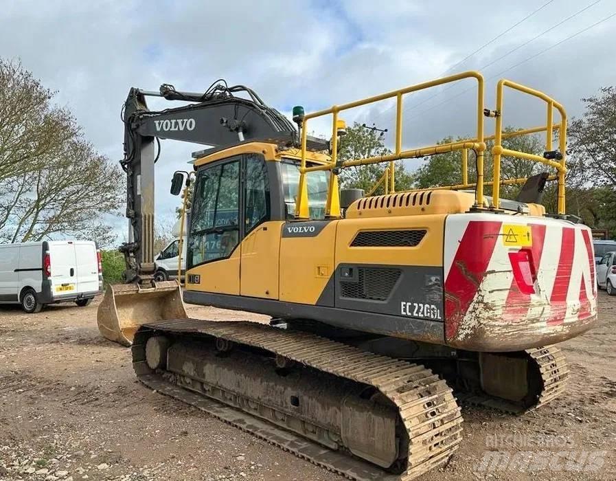 Volvo EC 220 DL Bageri gusjeničari