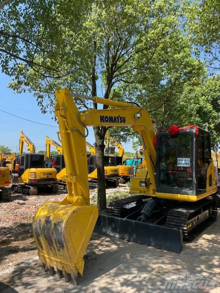 Komatsu PC70-8 Bageri gusjeničari