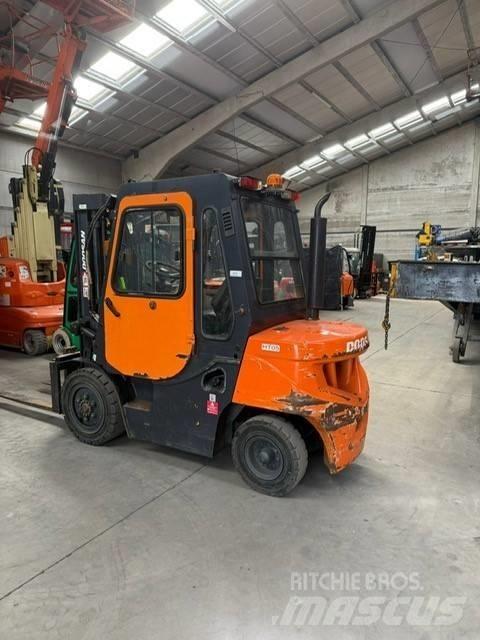 Doosan FD30 Dizelski viličari